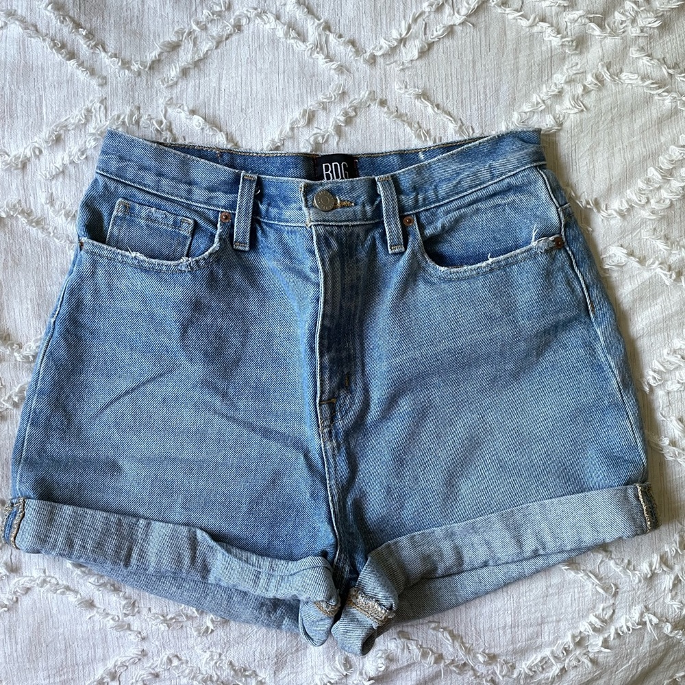 Urban Outfitters Mom Jean Short